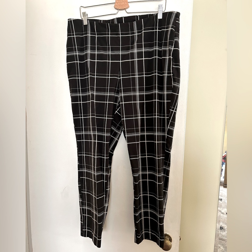 Chicos Pull On Ankle Pants - 3R